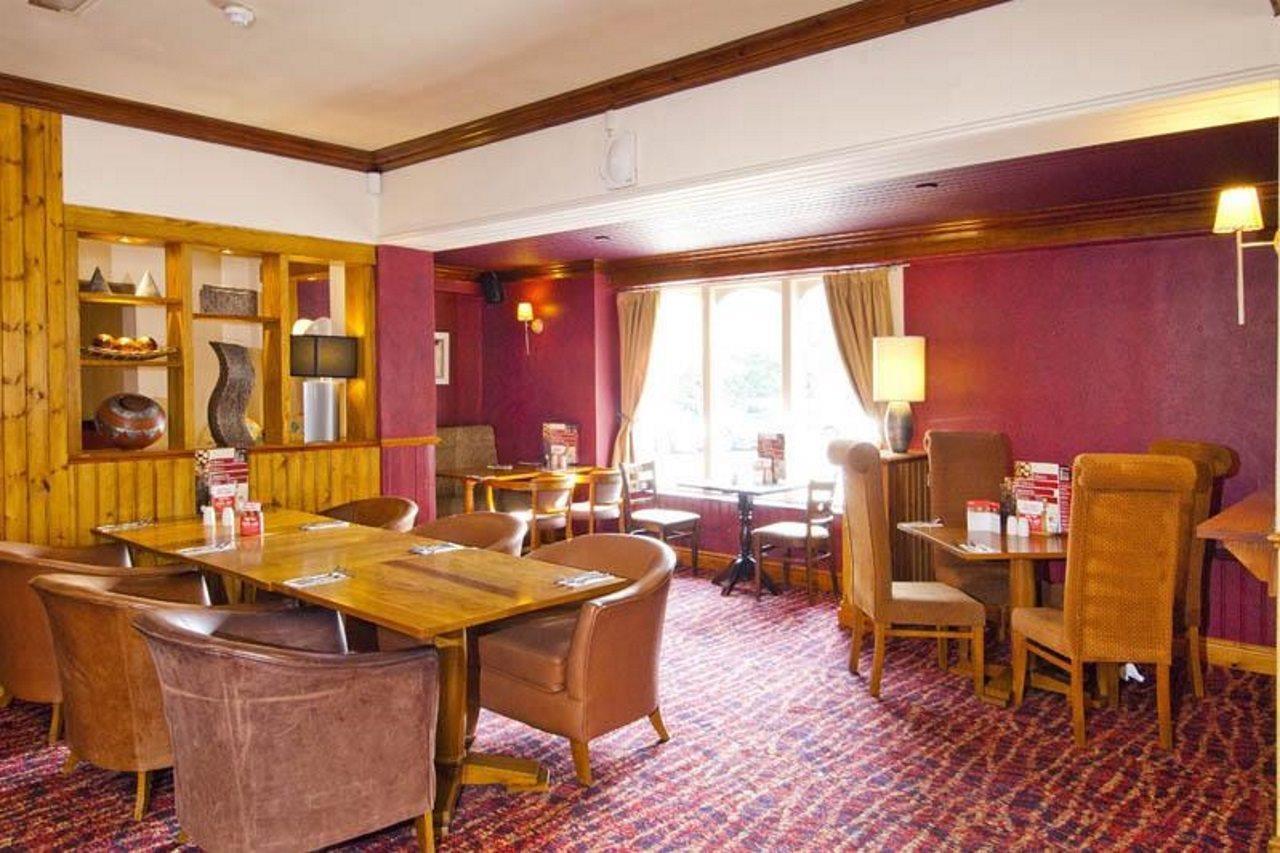 Premier Inn Huddersfield Central Zewnętrze zdjęcie